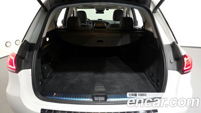 Mercedes-Benz GLE-Class GLE300d 4MATIC