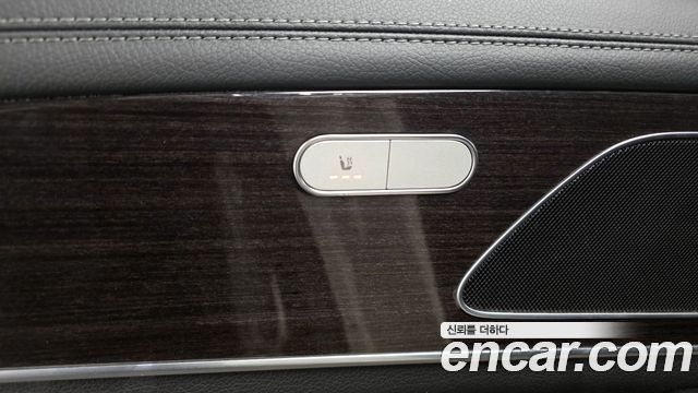 Mercedes-Benz GLE-Class GLE300d 4MATIC