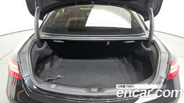 Mercedes-Benz E-Class E220d Coupe