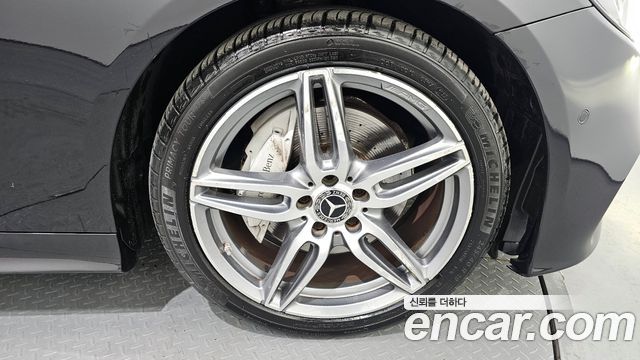 Mercedes-Benz E-Class E220d Coupe