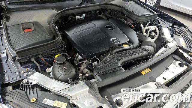 Mercedes-Benz GLC-Class GCL300 4MATIC Coupe