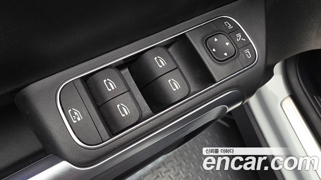 Mercedes-Benz GLB-Class GLB250 4MATIC