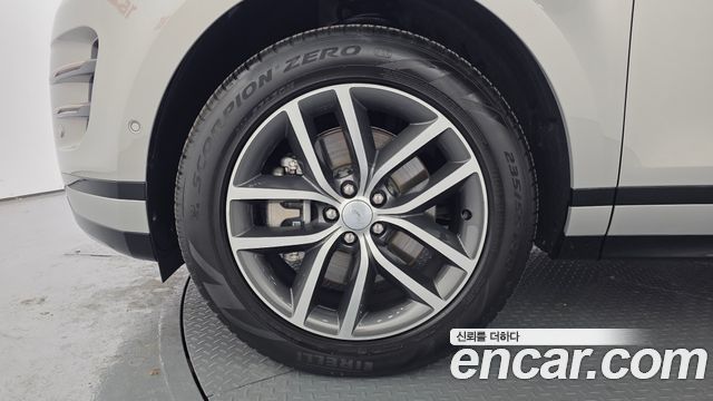 Land Rover Range Rover Evoque P250 Dynamic SE