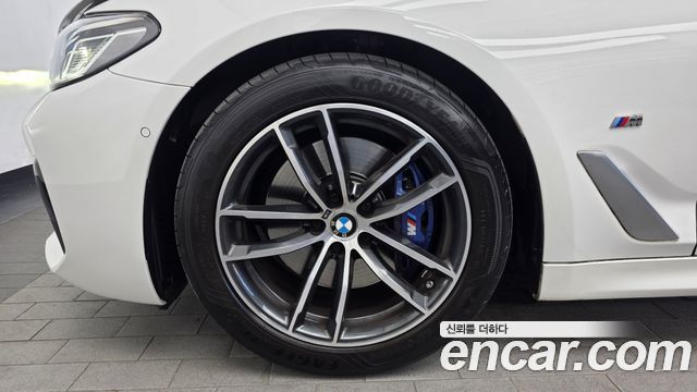 BMW 5-Series 520i M Sport
