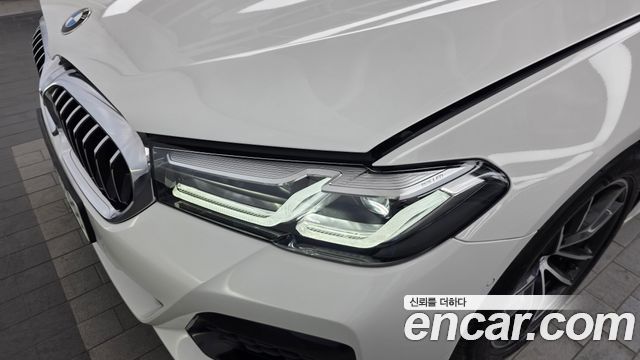 BMW 5-Series 520i M Sport