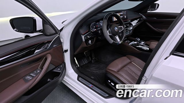 BMW 5-Series 530e M Sport