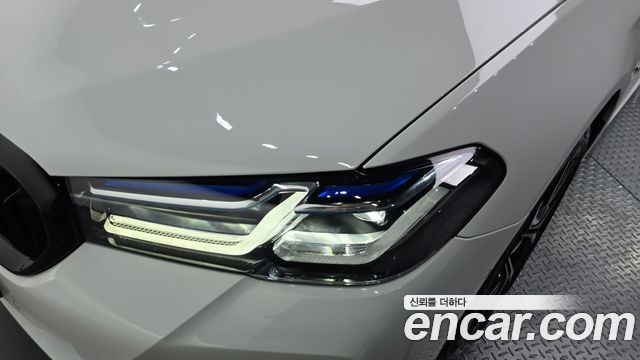 BMW 5-Series 530e M Sport