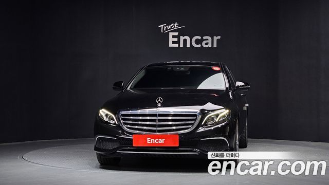 Mercedes-Benz E-Class E220d 4MATIC Exclusive