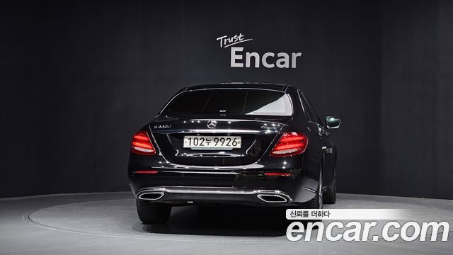 Mercedes-Benz E-Class E220d 4MATIC Exclusive