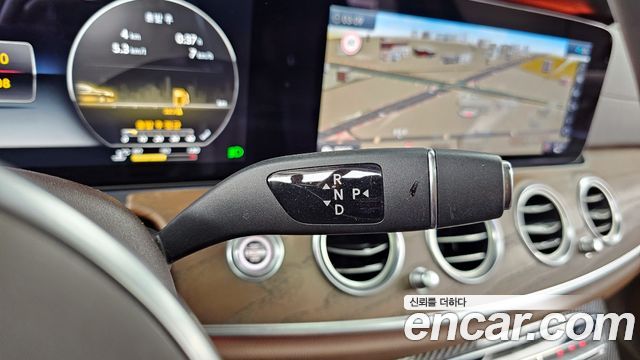 Mercedes-Benz E-Class E220d 4MATIC Exclusive
