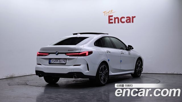 BMW 2-Series 220i M Sports