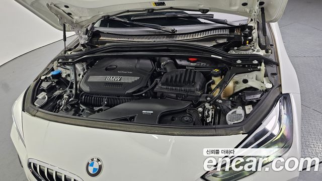 BMW 2-Series 220i M Sports