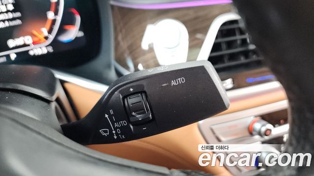 BMW 7-Series 740i Design Pure Excellence