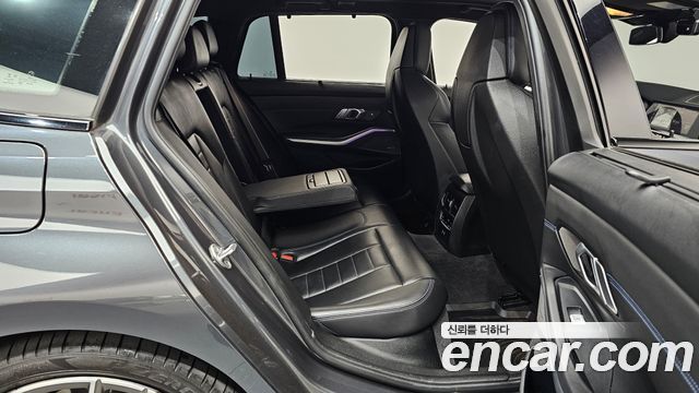 BMW 3-Series M340i xDrive Touring