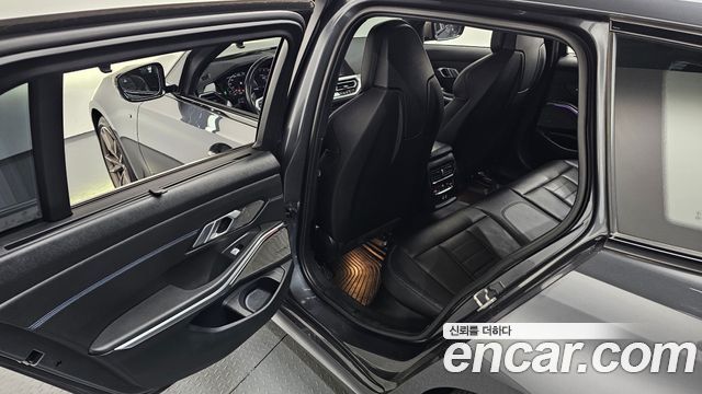 BMW 3-Series M340i xDrive Touring