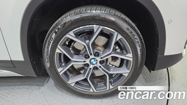 BMW X1 xDrive 20i xLine
