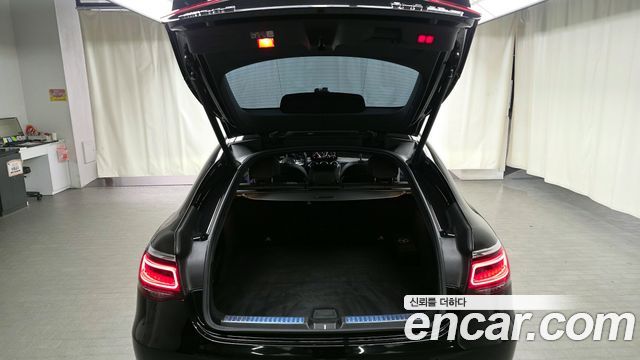 Mercedes-Benz GLC-Class AMG GLC63 S 4MATIC+ Coupe