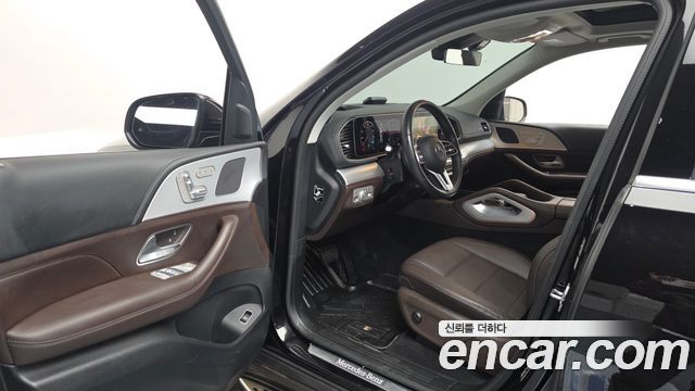 Mercedes-Benz GLE-Class GLE300d 4MATIC