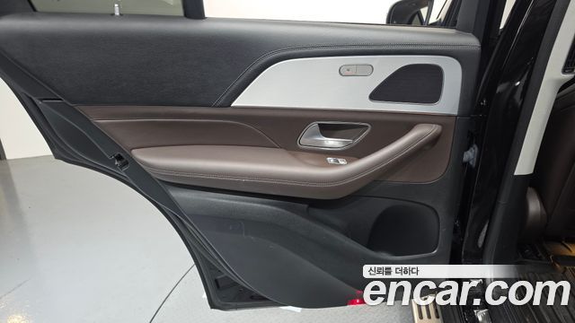 Mercedes-Benz GLE-Class GLE300d 4MATIC