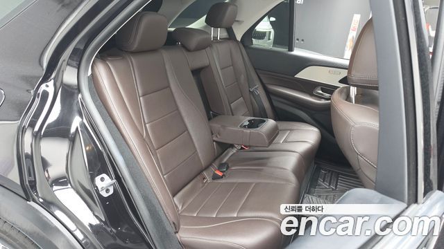 Mercedes-Benz GLE-Class GLE300d 4MATIC