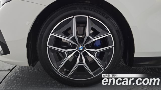 BMW 5-Series 520i M Sport