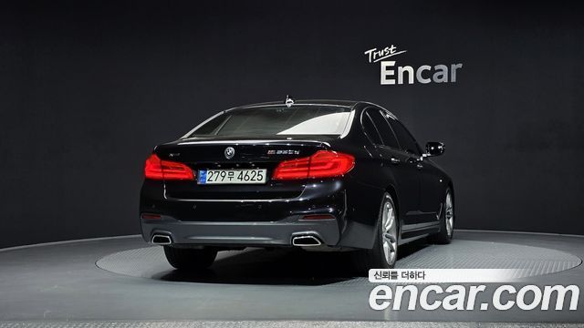 BMW 5-Series 520d xDrive M Sport Package Plus
