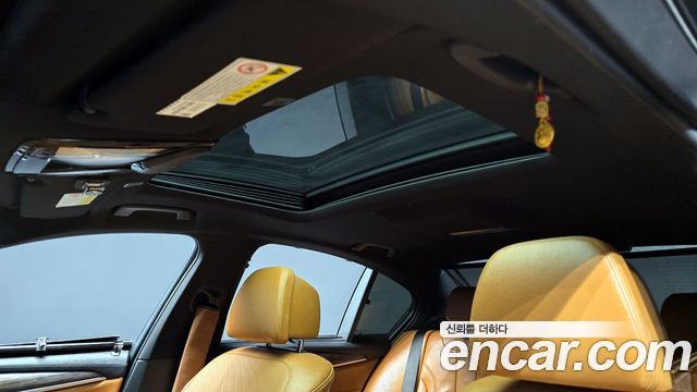 BMW 5-Series 520d xDrive M Sport Package Plus