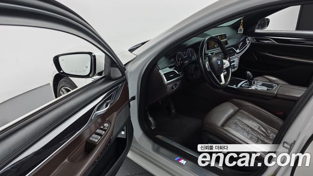 BMW 7-Series 740e iPerformance M Sport