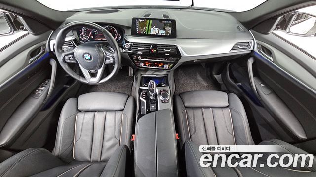 BMW 5-Series 520d M Sport package