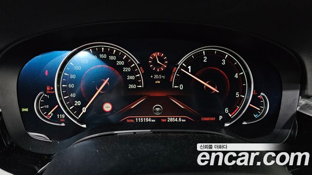 BMW 5-Series 520d M Sport package