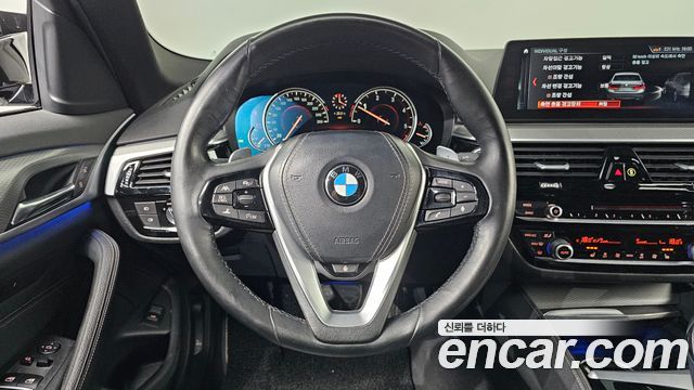 BMW 5-Series 520d M Sport package