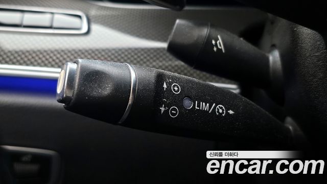 Mercedes-Benz E-Class E300 4MATIC AMG Line