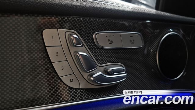 Mercedes-Benz E-Class E300 4MATIC AMG Line