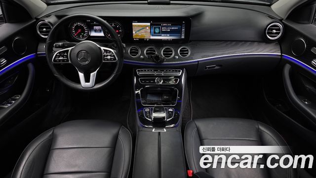Mercedes-Benz E-Class E220d Avantgarde