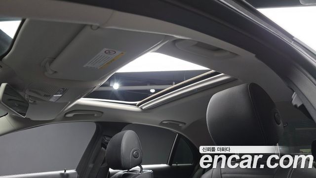 Mercedes-Benz E-Class E220d Avantgarde