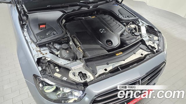 Mercedes-Benz E-Class E450 4MATIC Exclusive