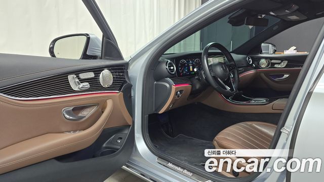 Mercedes-Benz E-Class E450 4MATIC Exclusive
