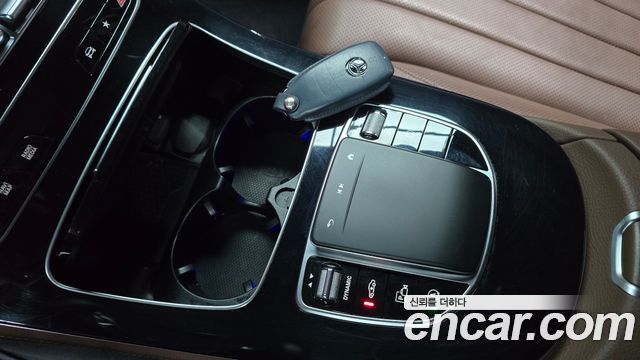 Mercedes-Benz E-Class E450 4MATIC Exclusive