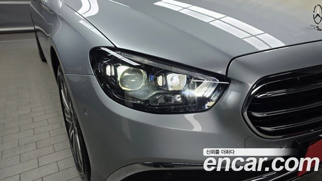 Mercedes-Benz E-Class E450 4MATIC Exclusive