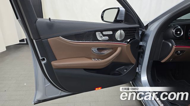 Mercedes-Benz E-Class E450 4MATIC Exclusive