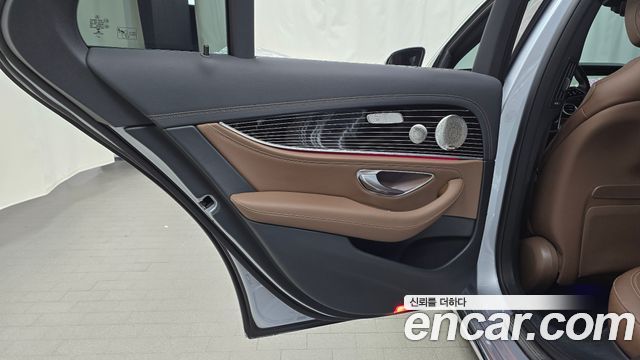 Mercedes-Benz E-Class E450 4MATIC Exclusive