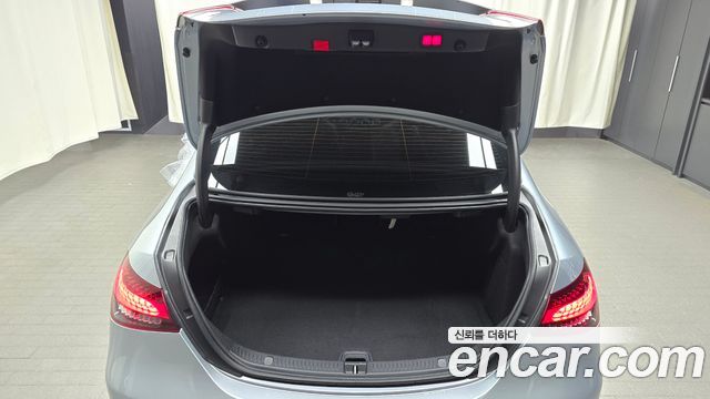 Mercedes-Benz E-Class E450 4MATIC Exclusive
