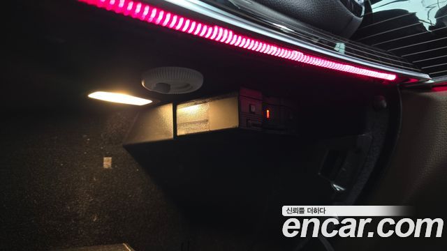 Mercedes-Benz E-Class E450 4MATIC Exclusive
