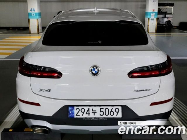 BMW X4 xDrive20i xLine