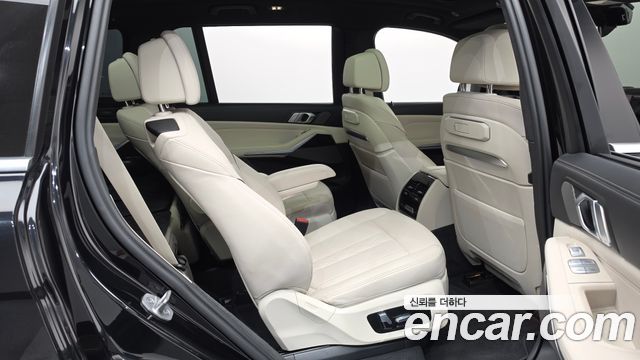 BMW X7 xDrive 40i M Sport 6STR