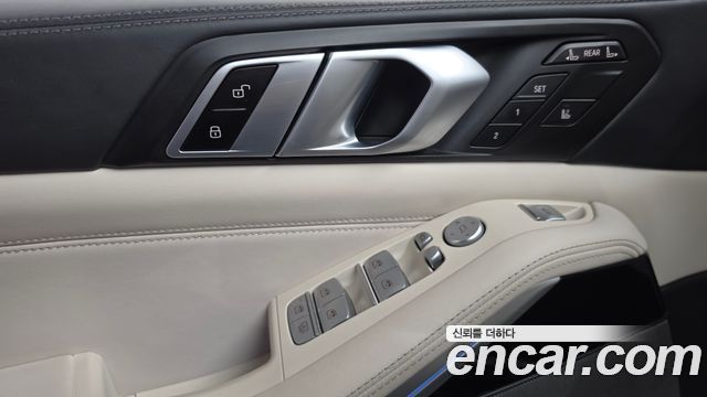 BMW X7 xDrive 40i M Sport 6STR
