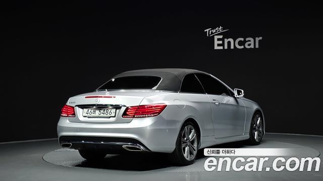 Mercedes-Benz E-Class E200 Cabriolet