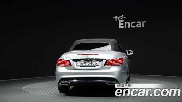 Mercedes-Benz E-Class E200 Cabriolet