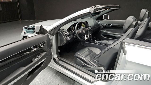 Mercedes-Benz E-Class E200 Cabriolet