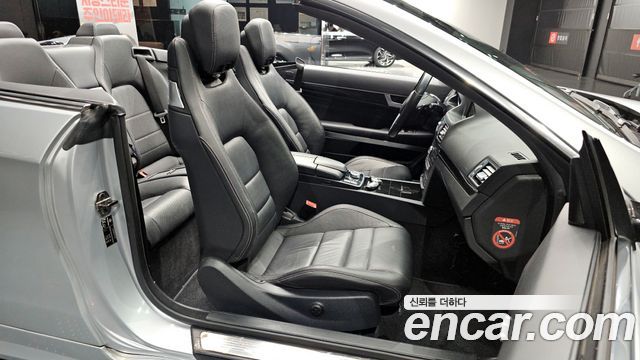 Mercedes-Benz E-Class E200 Cabriolet